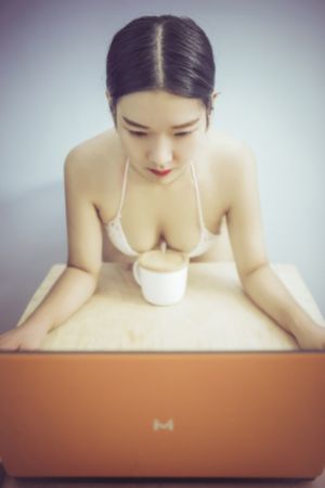 禁室培欲一_BD日韩电影在线