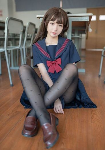 摇摆画廊_国产剧超清免费观看