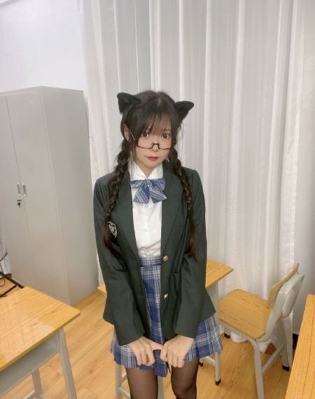 3077甜蜜惩罚第一季_720在线手机播放