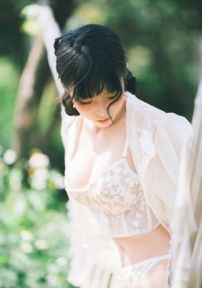 年轻的母亲朋友_1080免费高清观看