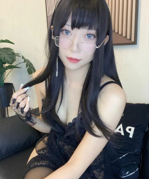 办公室的老婆_高清电影-免费完整版